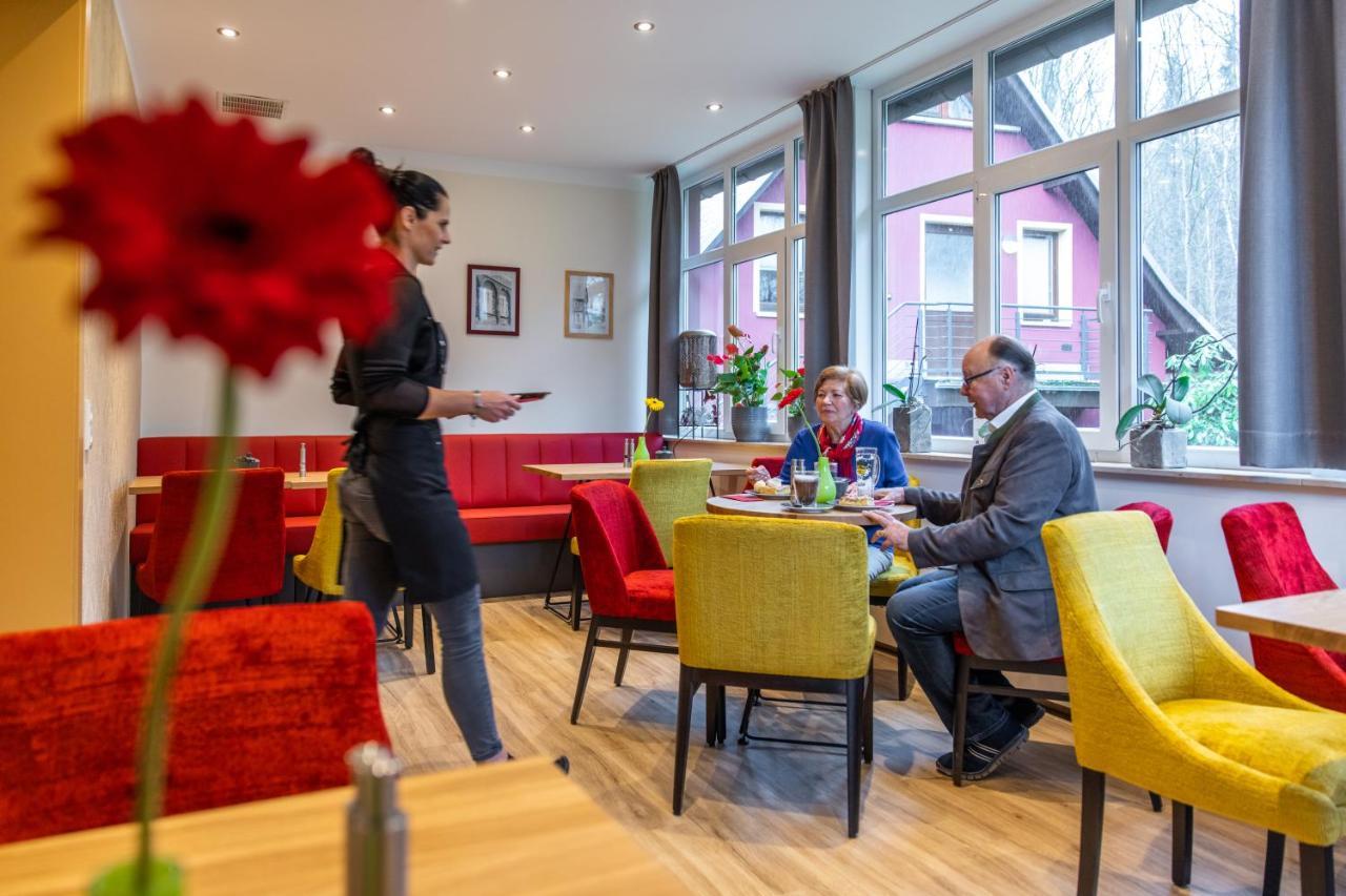 Pension & Cafe Abendroete คัวร์ออร์ท ออยบิน ภายนอก รูปภาพ