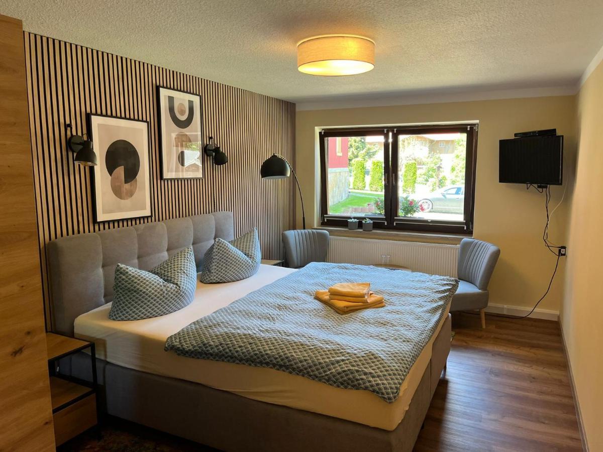 Pension & Cafe Abendroete คัวร์ออร์ท ออยบิน ภายนอก รูปภาพ